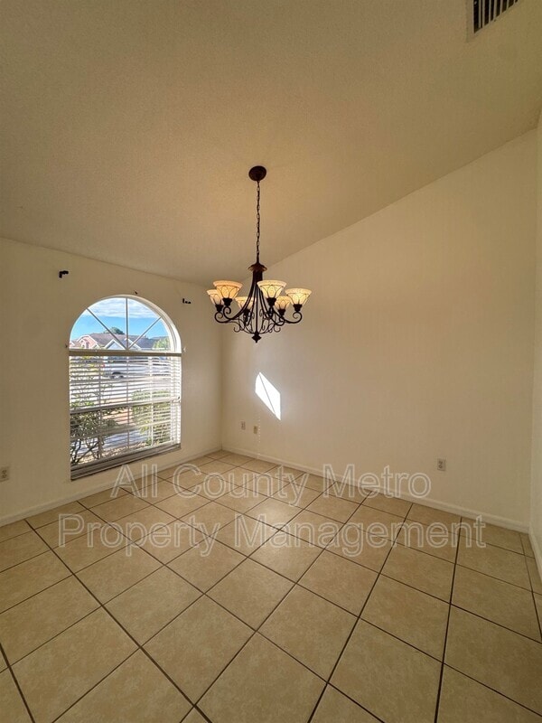 Photo - 591 Drayton Rd