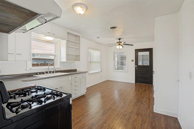 Photo - 202 W Cherry St