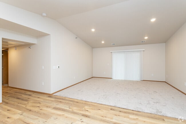 Type B5 - Living Room - HOME - FIELD APARTMENTS I