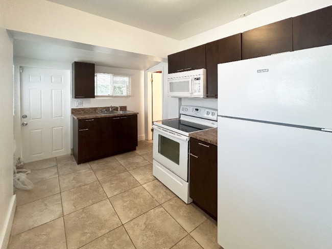 Photo - 699 NE 86th St Casa