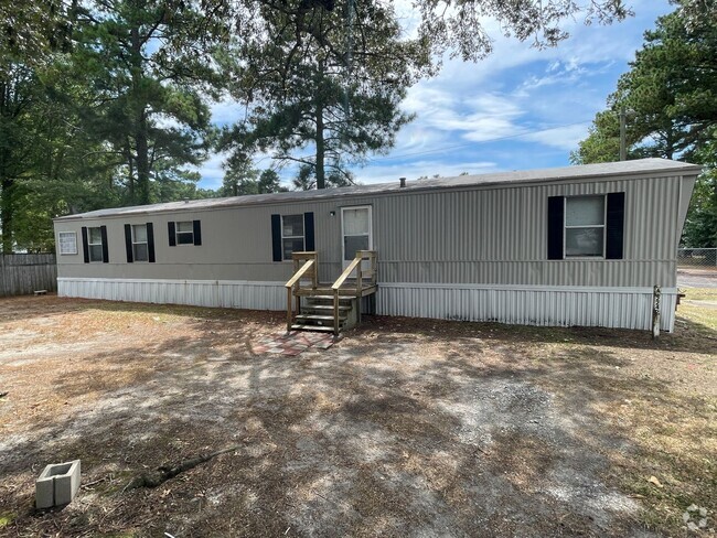 Building Photo - NMain2242 A-B Unit A Rental