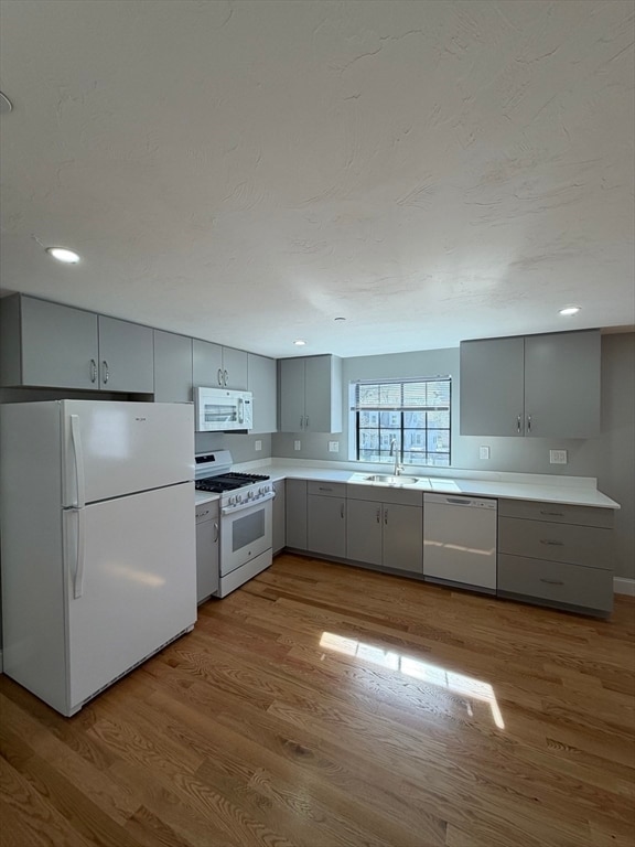 Building Photo - 292 Main St Unit 3