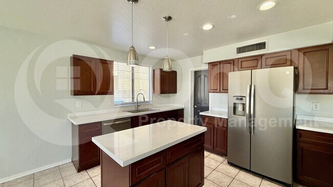 Photo - 2075 E Appaloosa Rd