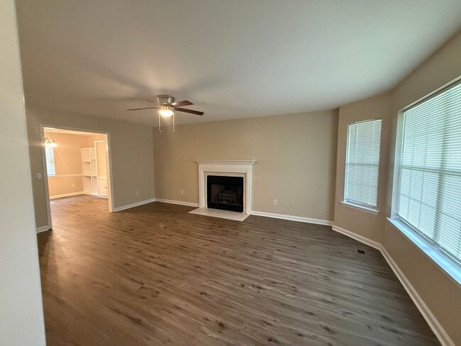 Photo - 5500 Misty Valley Dr