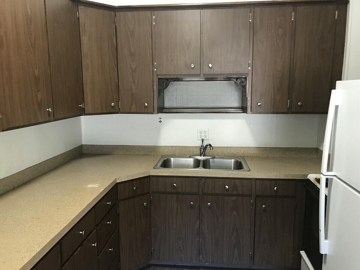 Photo - 701 5th Ave NW