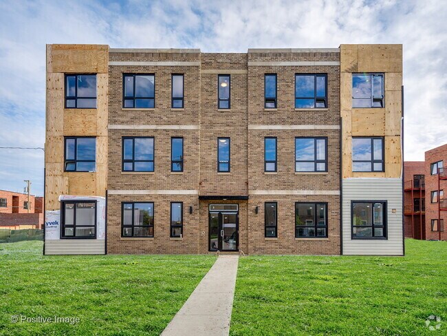 Building Photo - 6544 W Dickens Ave Rental