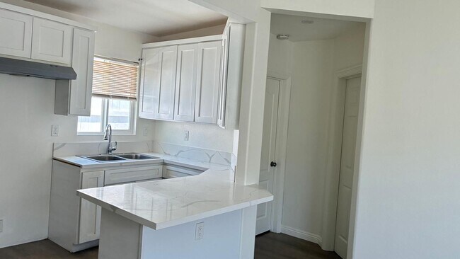 Photo - LA9521 Unidad 9521 1/4