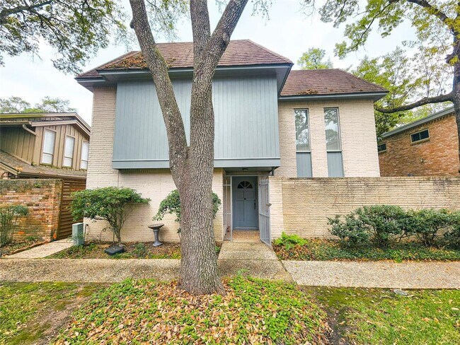 Photo - 12 Kings Row