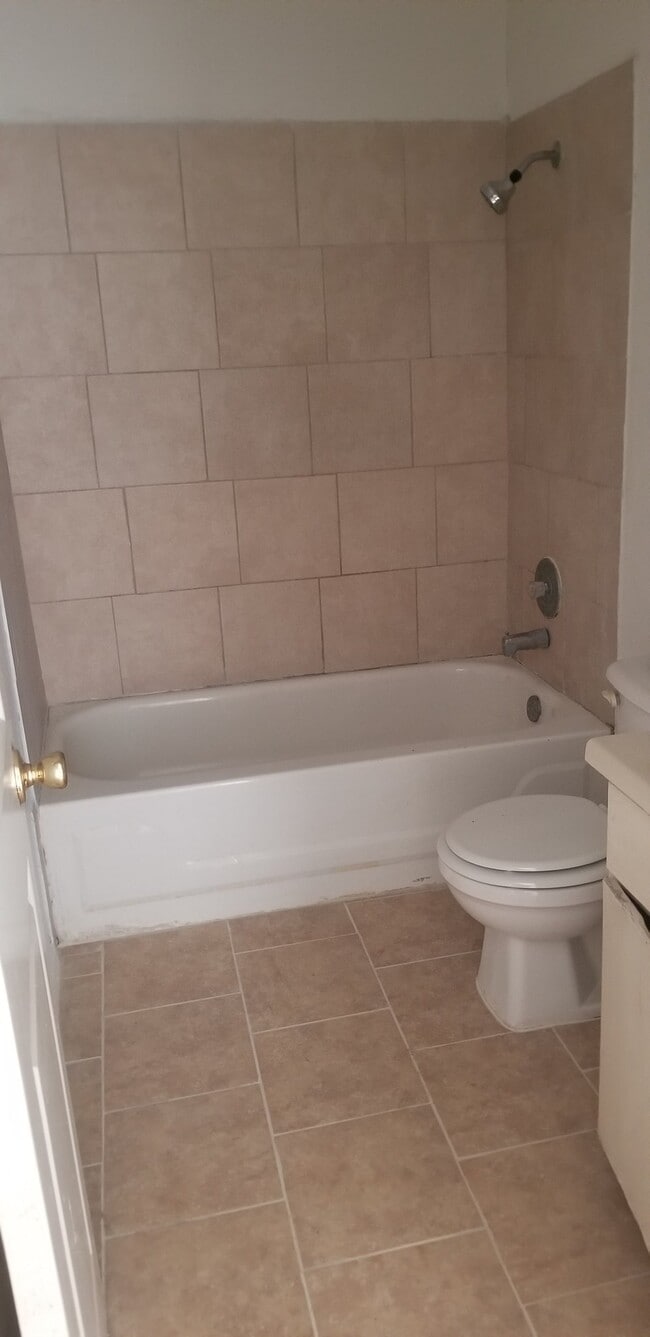 Photo - 4223 Woodmanor Dr Unidad 1