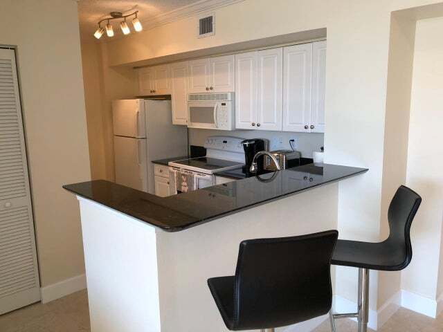 Photo - 651 Okeechobee Blvd Unit 651 Okeechobee Boulevard 401