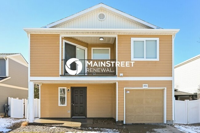 Building Photo - 3 Bedroom Pet-Friendly Home in DENVER, CO with Main Street Renewal