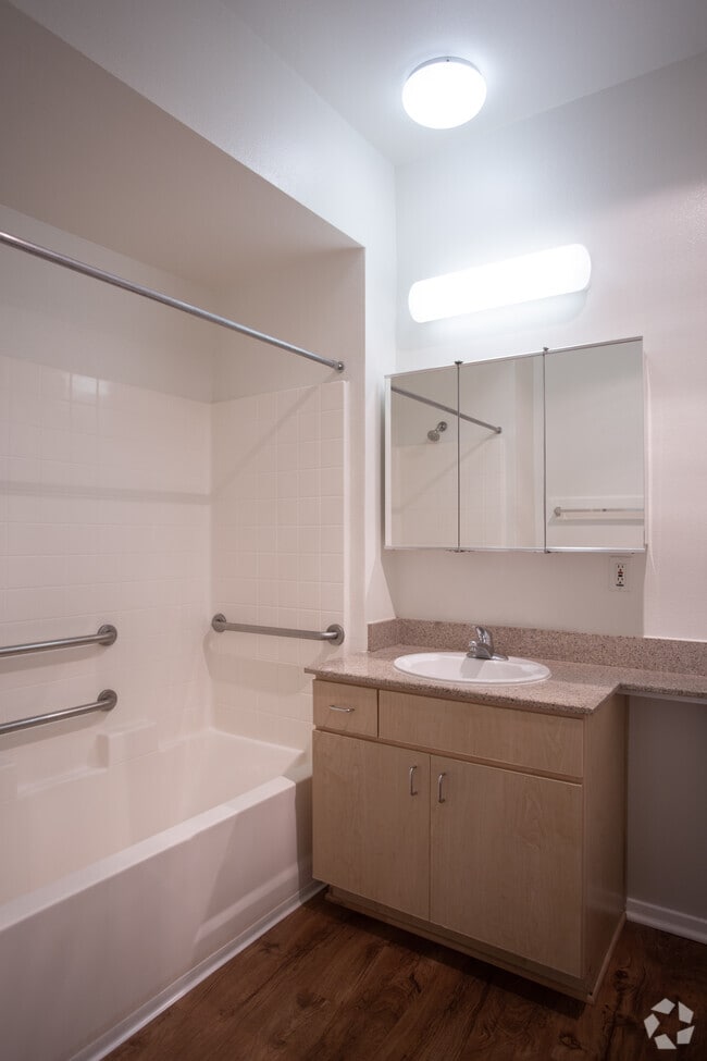 1HAB, 1BA-574 ft² - The Piedmont Senior Apartments