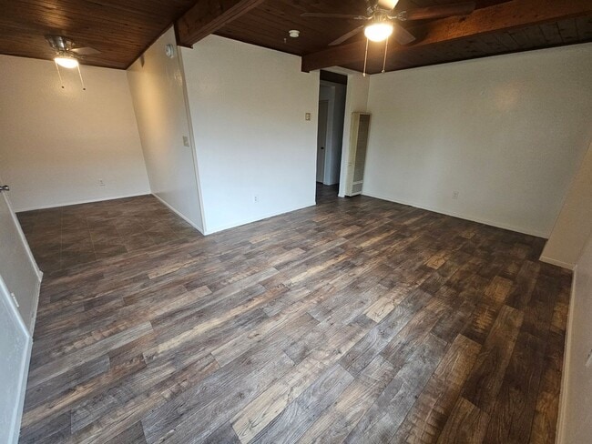 Photo - Spacious 4 Bedroom 2 Bath Home WITH BONUS ...