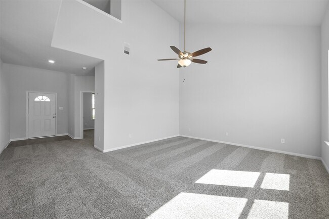 Photo - 2140 Cedar Bnd Dr