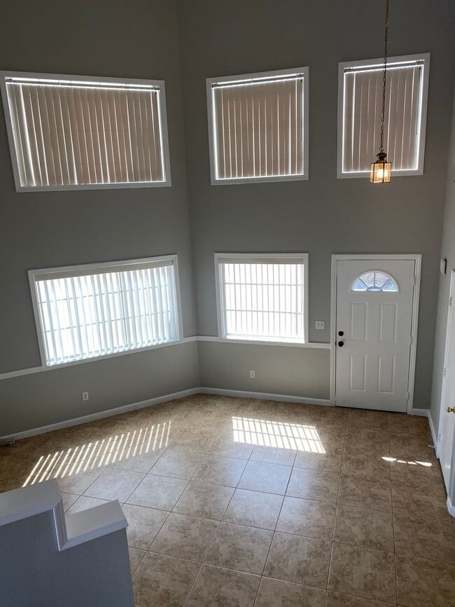 Photo - AMERICANA Property Mgmt - Remodeled 2 story 3 beds house in Desert Pines