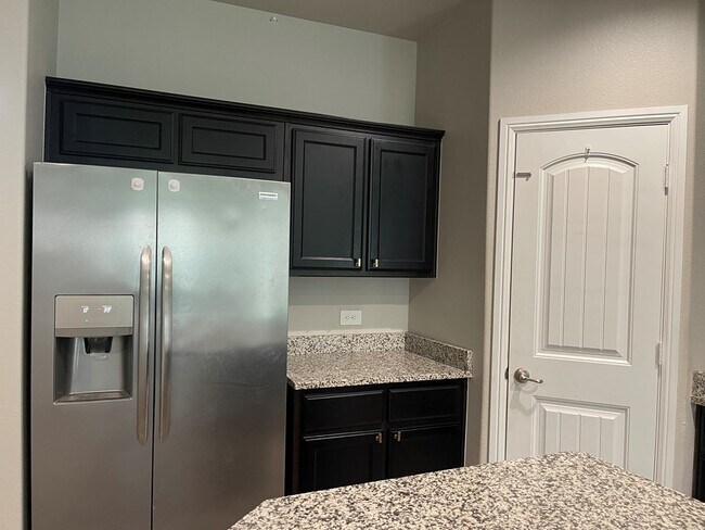 Photo - 7525 Orion Rd