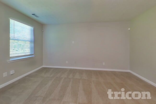 Photo - 113 Summit View Dr