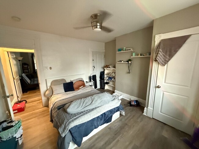 Photo - Luxury 3-Bedroom, 1-Bathroom House in Sout...