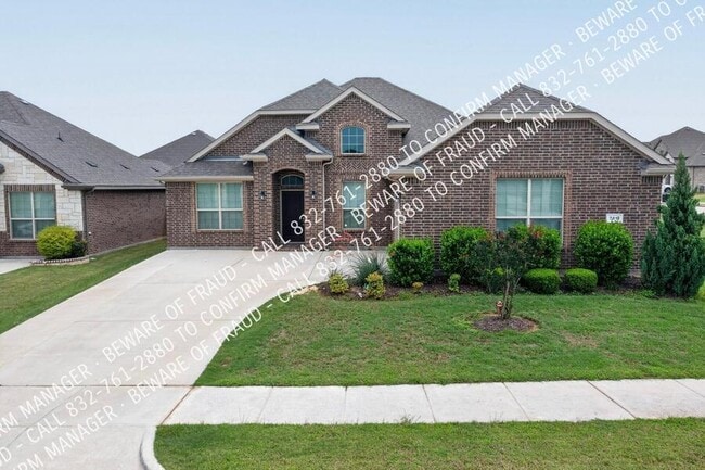 Photo - 7811 Links Dr