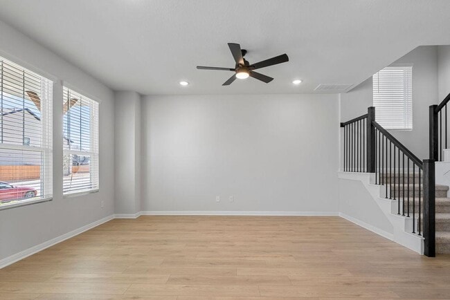 Photo - 104 Woodrow Ln