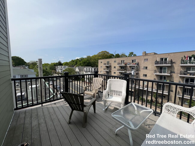 Photo - 122 Tremont St