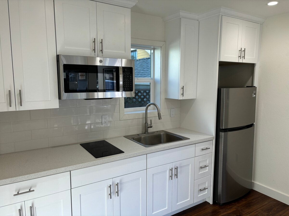 Photo - 12 Oak Hill Way