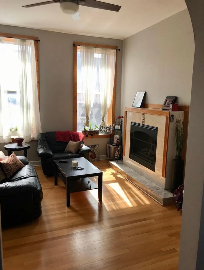 Photo - 1368 W Evergreen Ave Unidad 4M