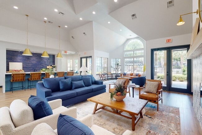 Building Photo - Remington Ranch