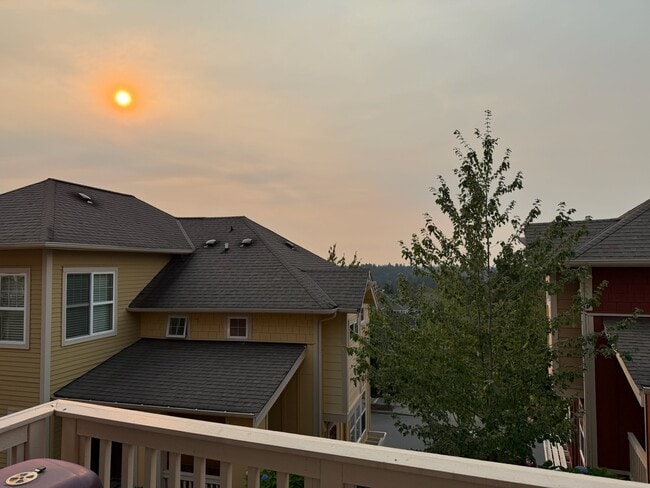 Photo - 1955 18th Pl NE