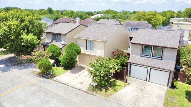 Photo - 12504 Autumn Leaf Ln
