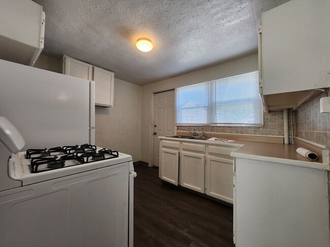 Photo - 409 W Routt Ave Unit 409WR-413