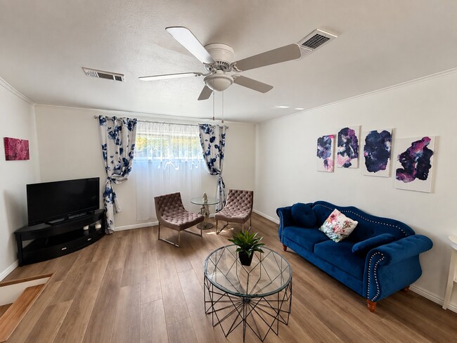 206 Suttle Dr