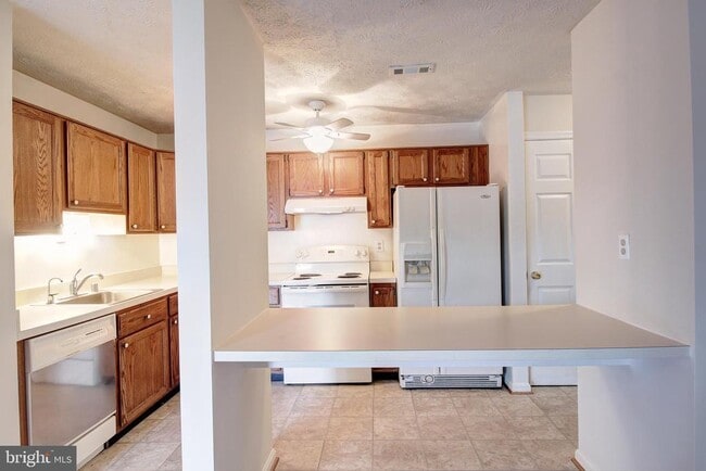 Photo - 2145 Wainwright Ct Unit 1A