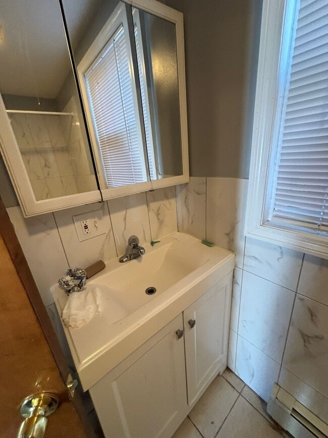 Photo - 121 Bennington St Unit 3