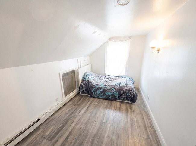 175 Coleman St Unit 3