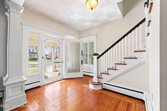 Photo - 116 Tuttle Ave
