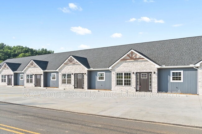 Building Photo - 111 Robertson Hill Rd Unit 7