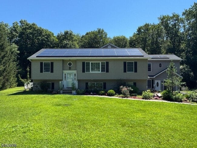 Photo - 32 Woodland Dr