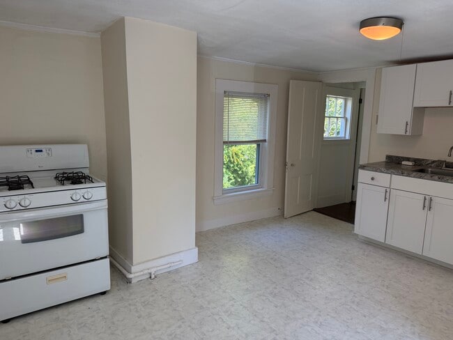 Photo - 103 Pleasant St Unit 2l
