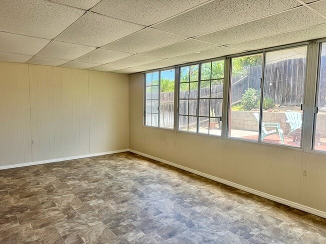 Photo - 12727 Neddick Ave