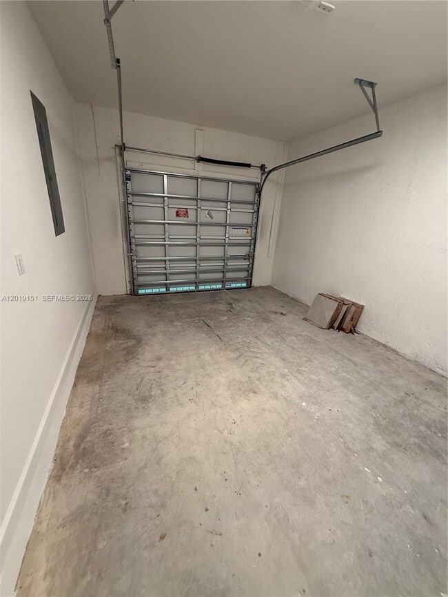 Photo - 630 SE 15th St
