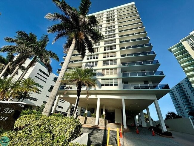 Building Photo - 3725 S Ocean Dr Unit 1612 Rental
