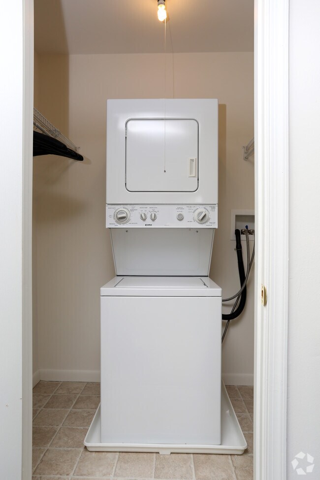 Wheatland Hills Apartments For Rent in Lancaster, PA