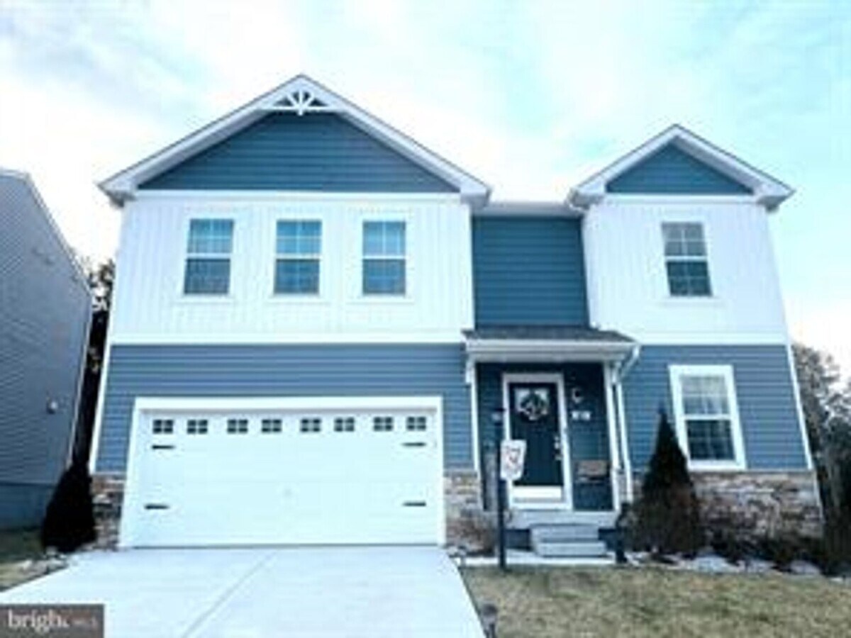 Photo - 12 Belmont Pl