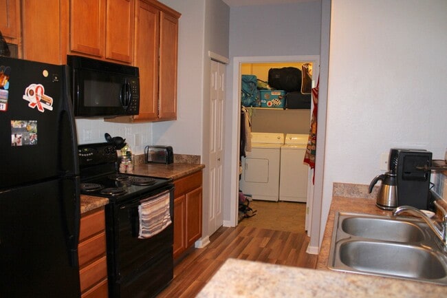 Photo - Beautiful 1 Bedroom Condo in Arvada.
