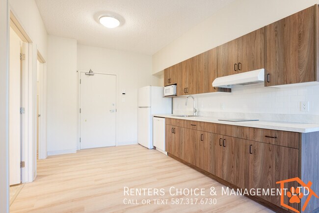 Photo - Senior Living In The Edwards 1 Bedroom Plus Den