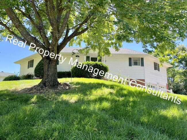 2 Bedroom Custom Home in Liberty - 2 Bedroom Custom Home in Liberty