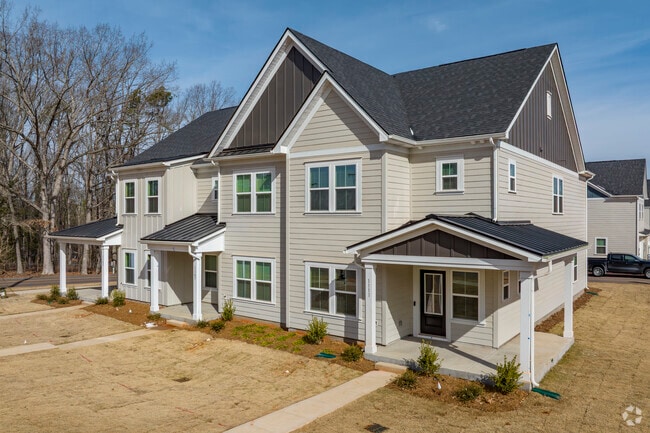 Building Photo - Marglyn Matthews