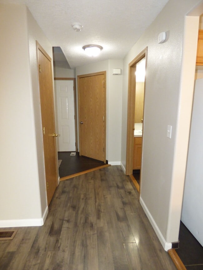 Photo - 104 Rice Ln