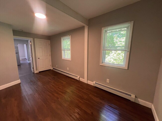 41 Park St Unit 4